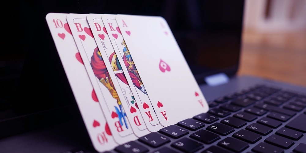 What is a Poker Club: Features and Benefits of Online Poker Clubs